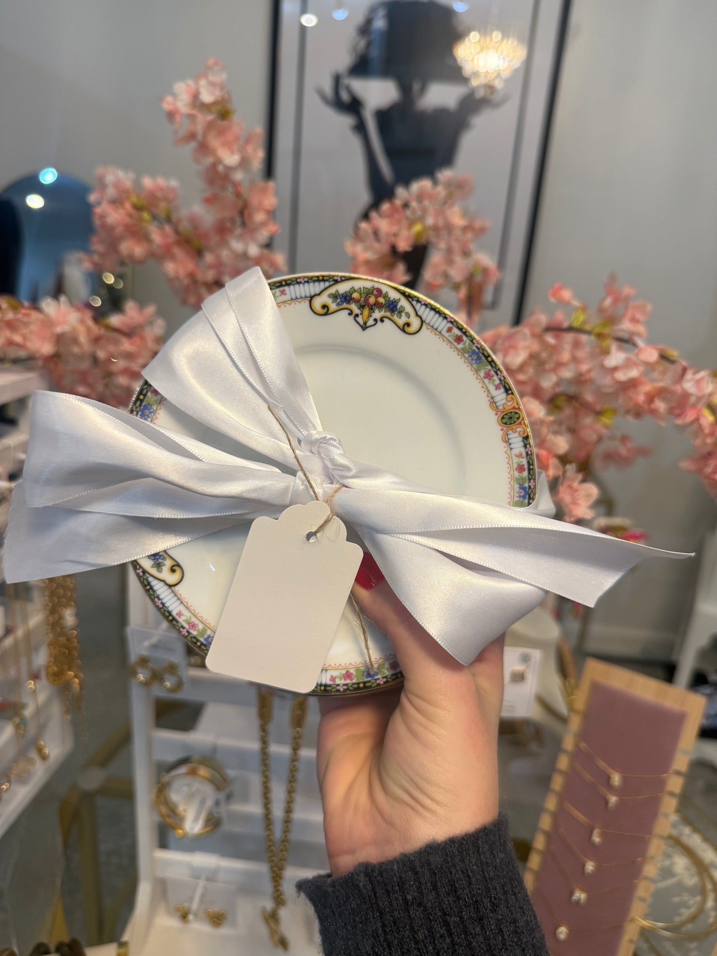 Vintage 6pc Saucer Set