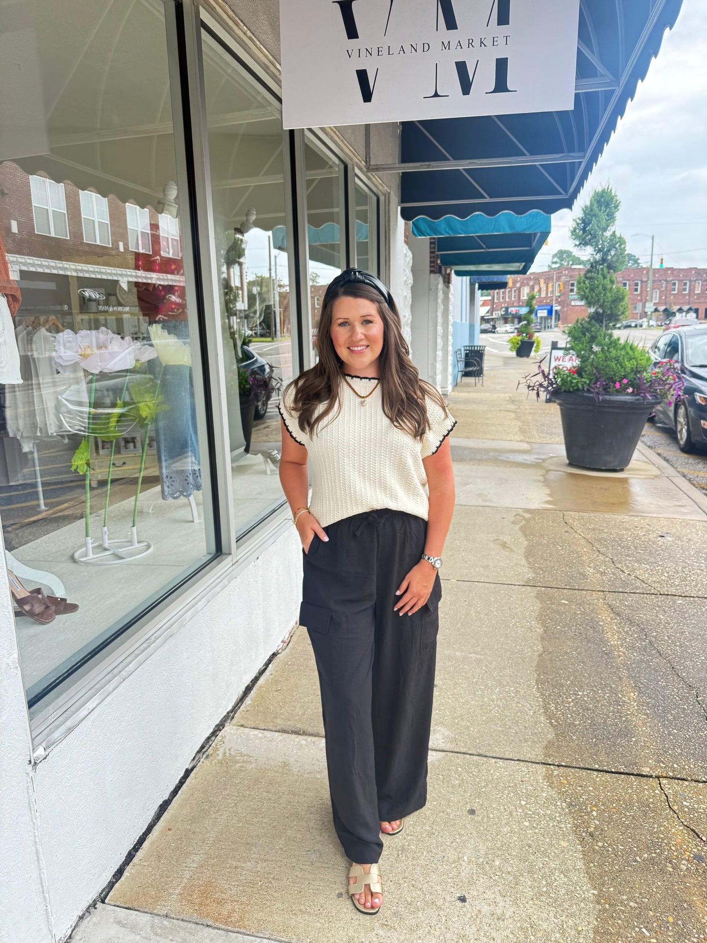 Black Elastic Bottom